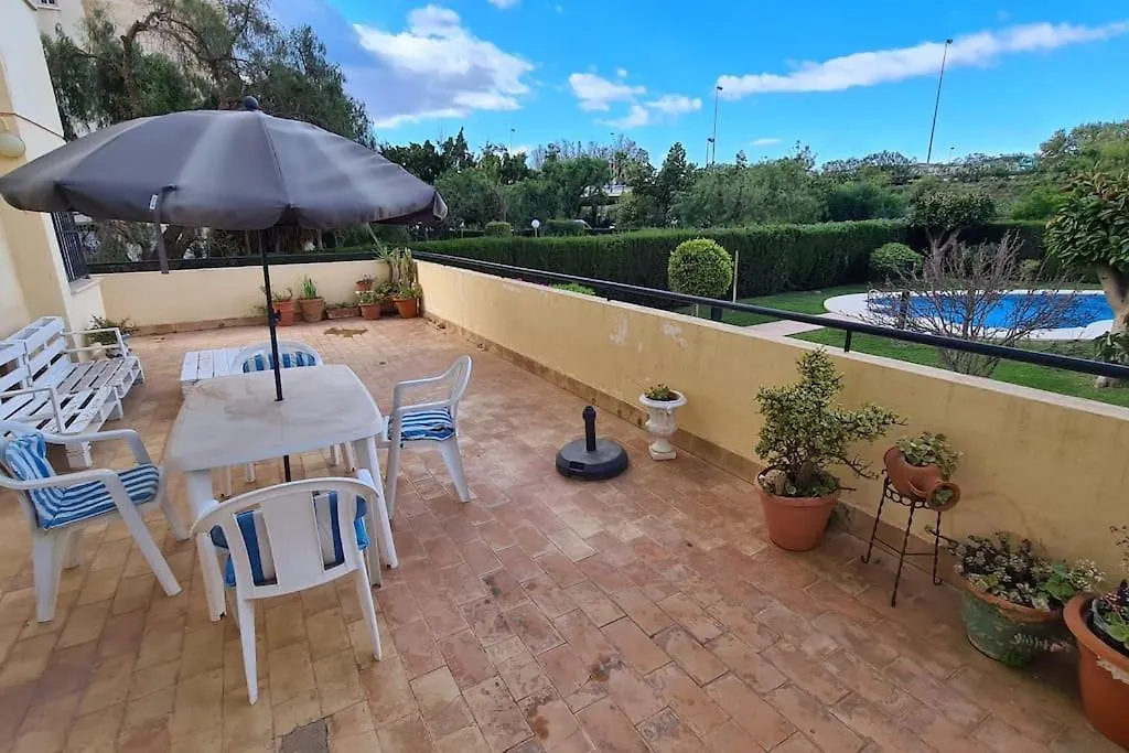 Excellent Choice, Beach, Pool, 150 Qm, Air-Conditioning, 1-8 Guests, Families Fuengirola Apartment