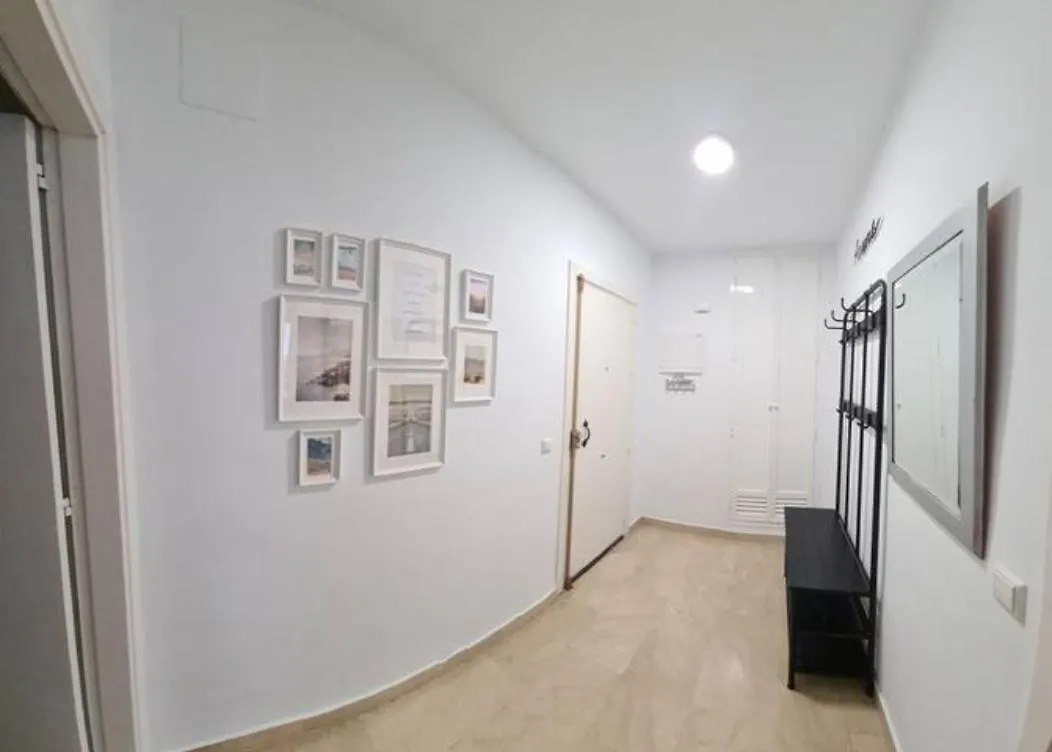 Excellent Choice, Beach, Pool, 150 Qm, Air-Conditioning, 1-8 Guests, Families Fuengirola 0*,