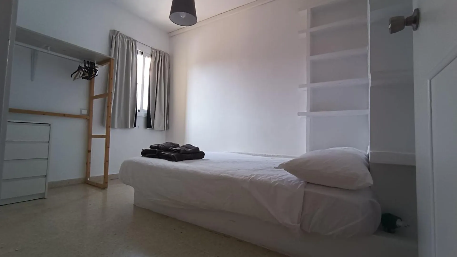 Excellent Choice, Beach, Pool, 150 Qm, Air-Conditioning, 1-8 Guests, Families Fuengirola